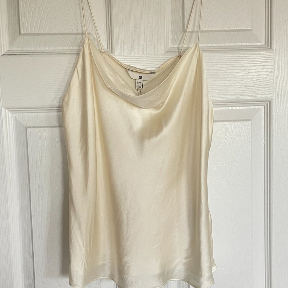 NWT Charlotte Silk Camisole Banana Republic in Ivory/Champaign